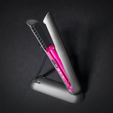 Load image into Gallery viewer, Envie Cordless Rechargeable Hair Straightener
