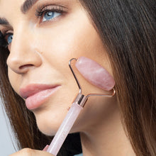 Load image into Gallery viewer, Rose Quartz Facial Roller
